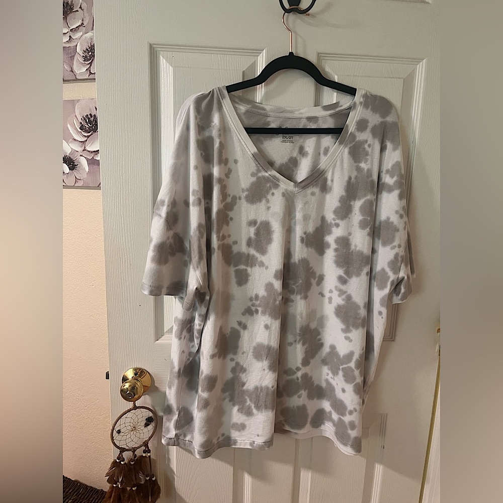 Tye dye V Neck Shirt